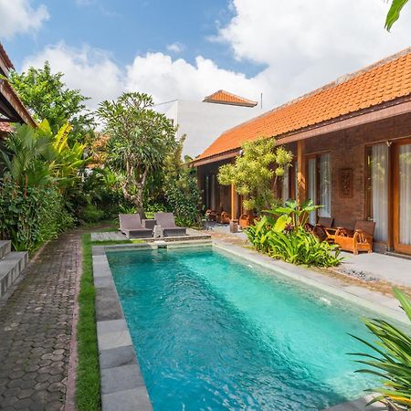 Jinar Guest House Canggu Esterno foto