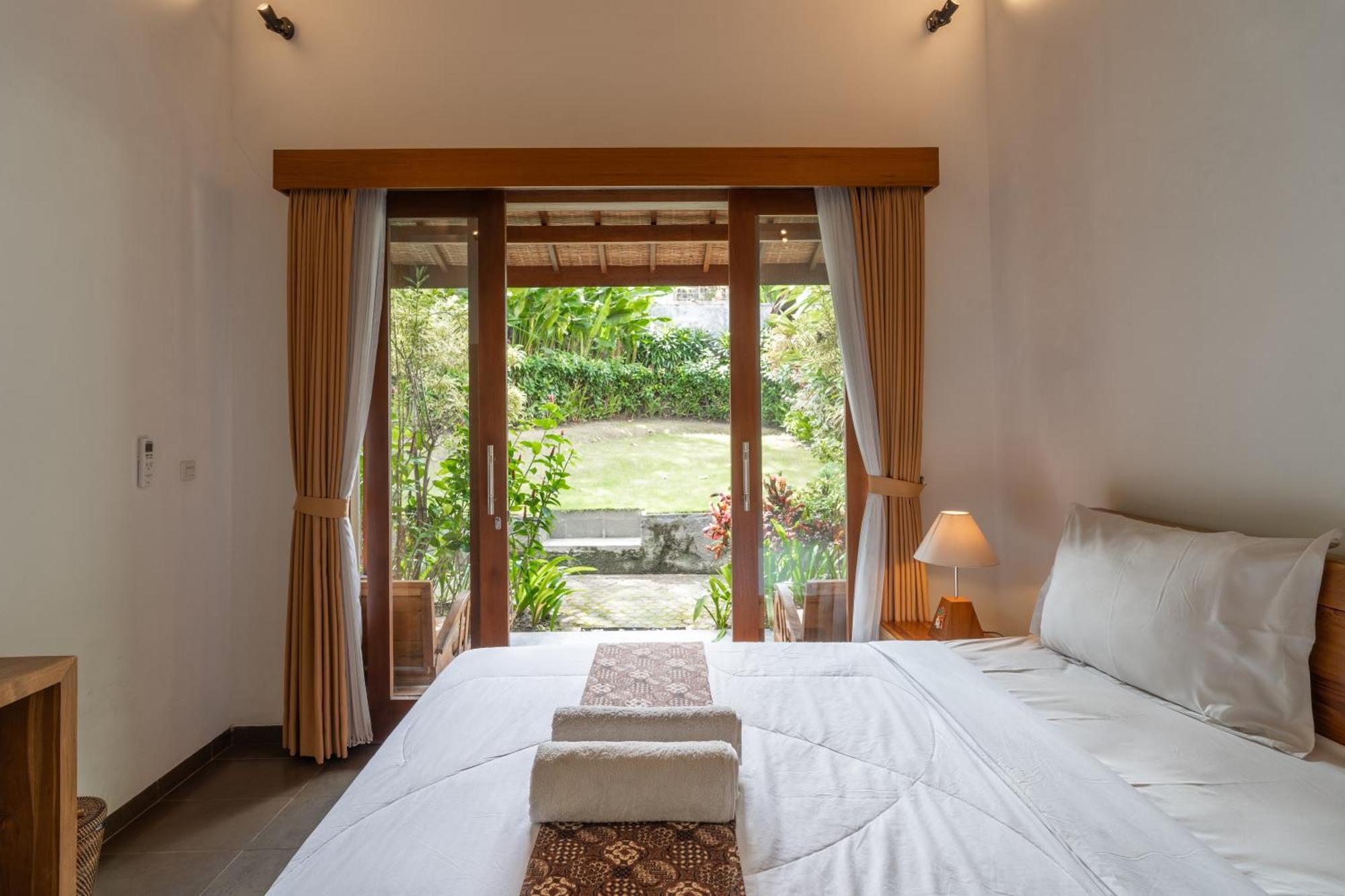 Jinar Guest House Canggu Esterno foto