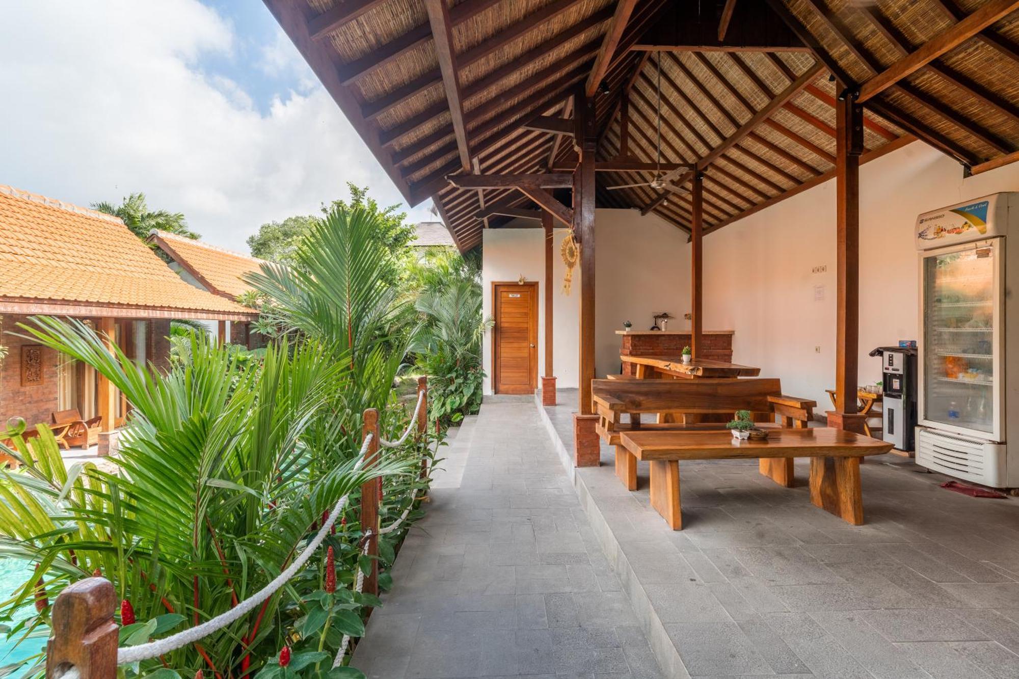 Jinar Guest House Canggu Esterno foto